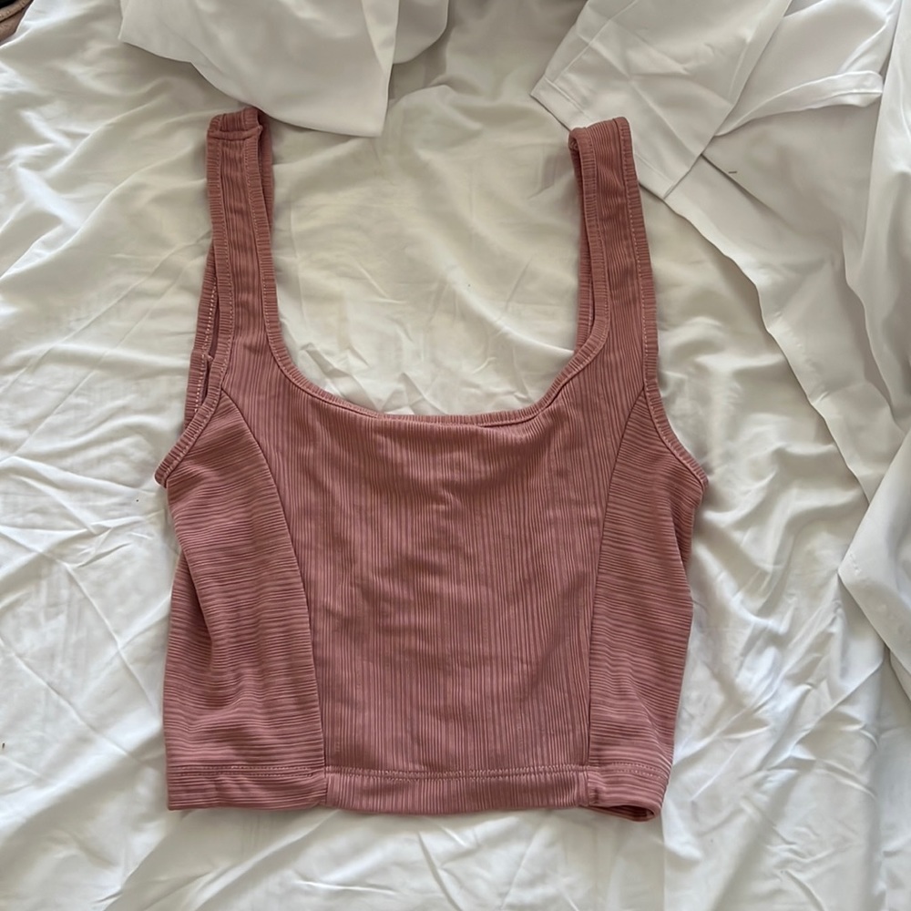 urban cropped tank